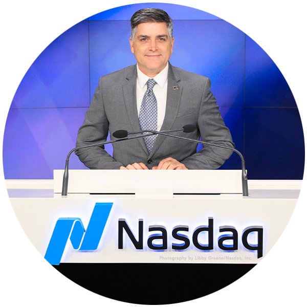 Sean Martin in the Nasdaq studio (round)